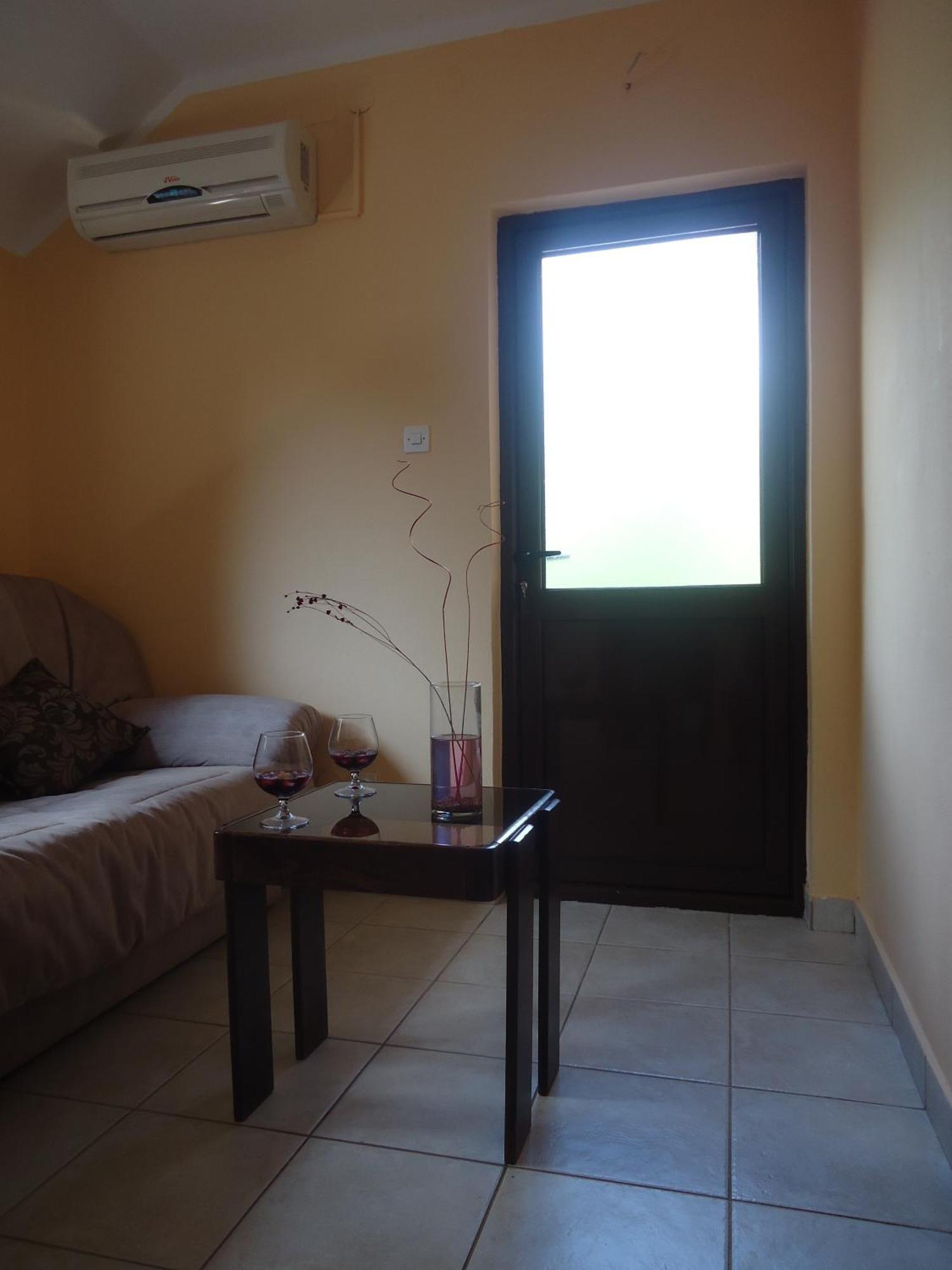 Apartments And Bungalows Mimoza Baosici Herceg Novi Kamer foto